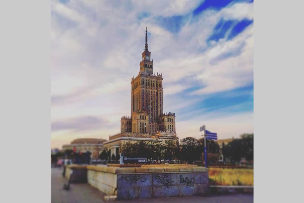 W Samym Centrum Na Grzybowskiej Warsaw Exterior photo